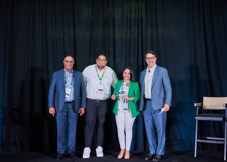 Banesco recibe premio internacional de innovación por su chatbot DANI