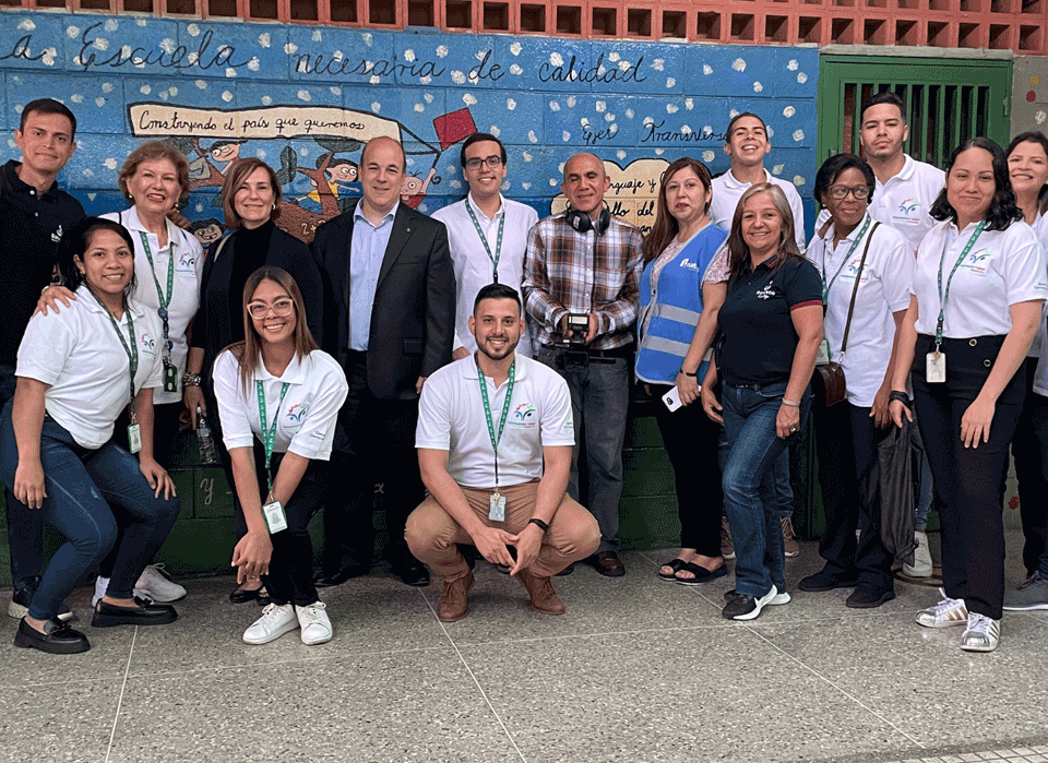 Voluntariado Banesco acompañó el regreso a clases de Fe y Alegría