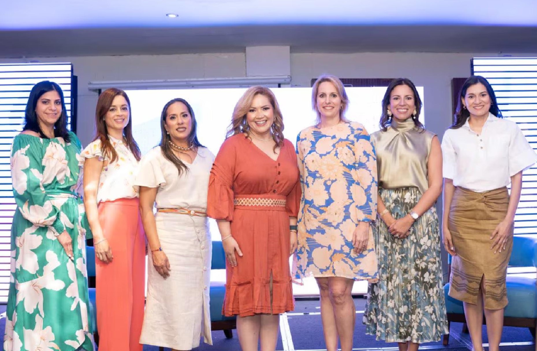 Banesco Panamá conmemora el mes de la mujer con el Foro Financiando los derechos de las mujeres