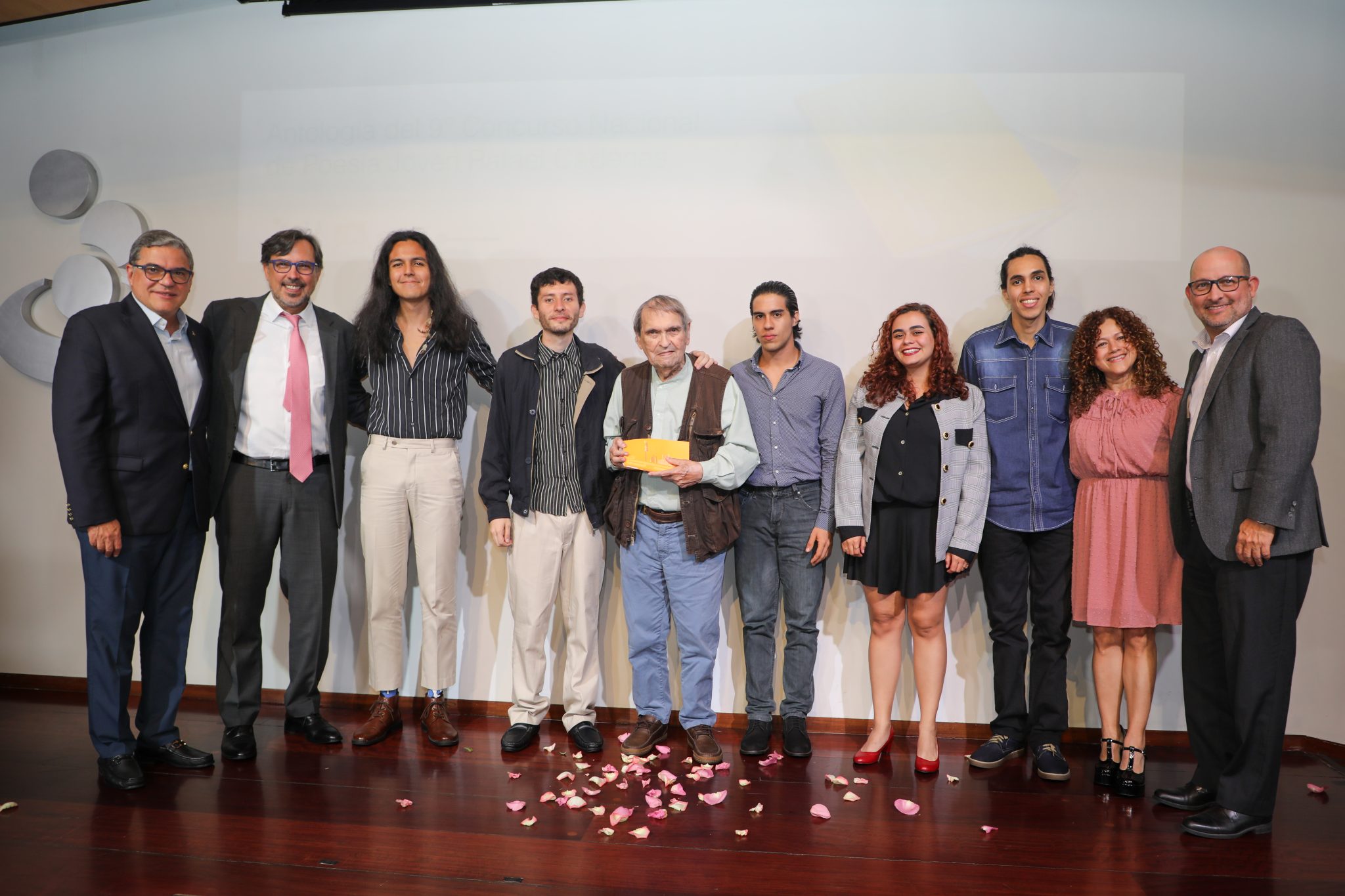 9° Antología del Concurso Cadenas